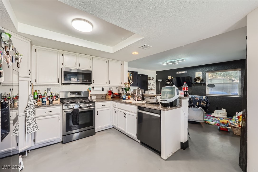 1506 Champagne Circle Property Photo 28