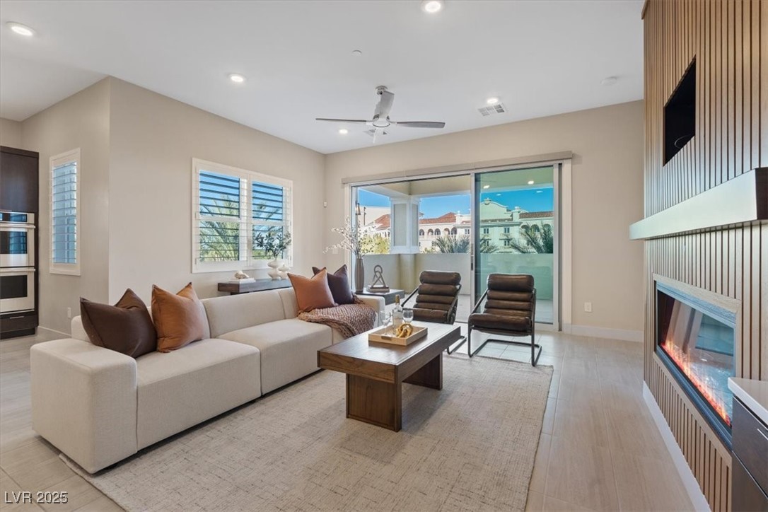 120 Los Cabos Drive 301 Property Photo 22
