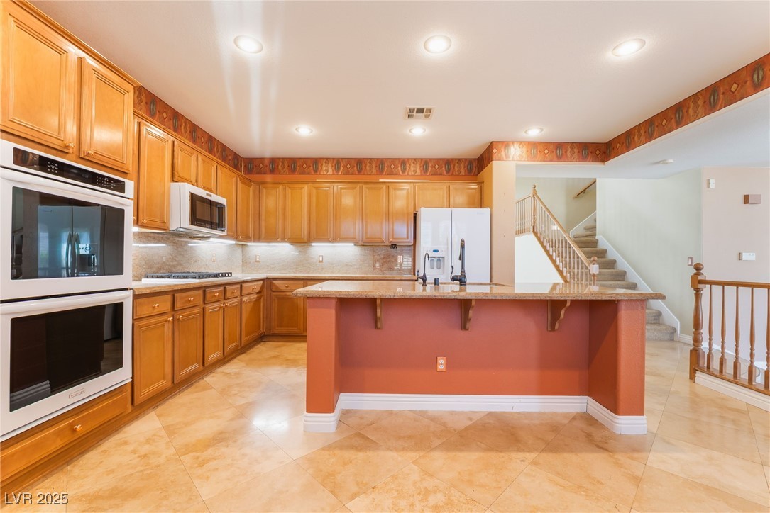 395 Suzanne Peak Court Property Photo 13