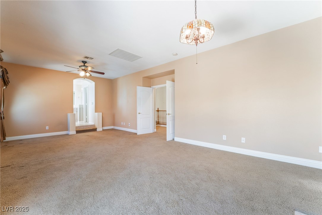 395 Suzanne Peak Court Property Photo 28
