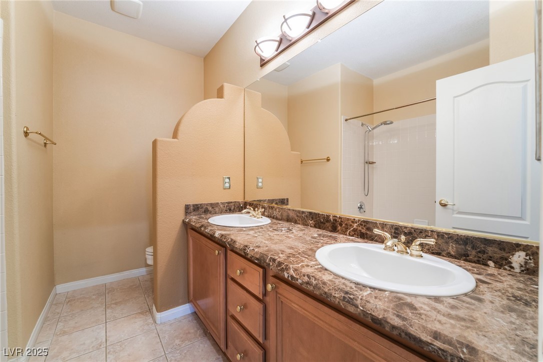 395 Suzanne Peak Court Property Photo 37