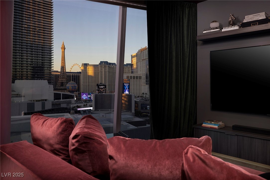3726 Las Vegas Boulevard 1101 Property Photo 2