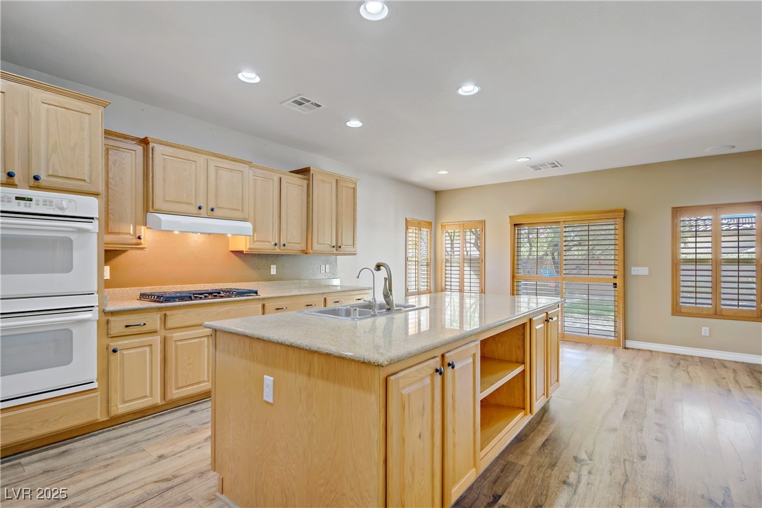 8005 Egypt Meadows Avenue Property Photo 7
