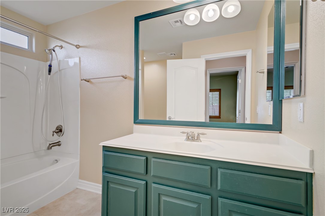 8005 Egypt Meadows Avenue Property Photo 21