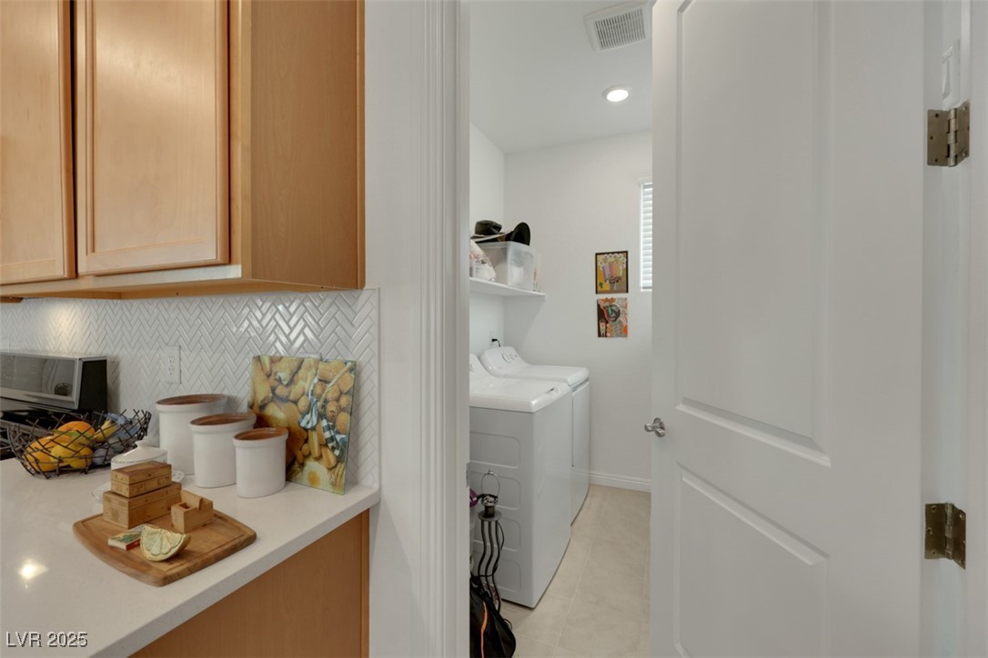 2261 Cold Canyon Avenue Property Photo 9