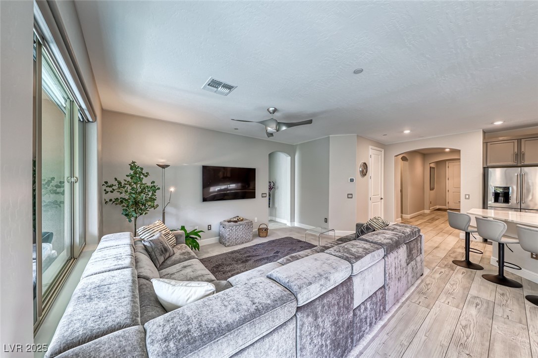 29 Sun Mirage Avenue Property Photo 6