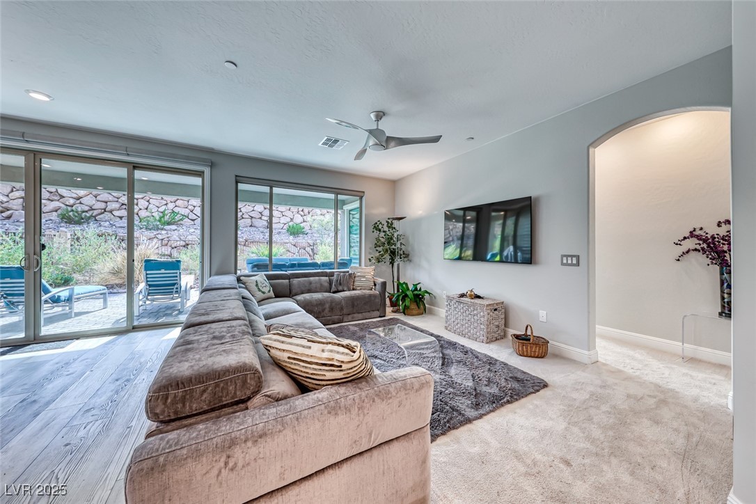 29 Sun Mirage Avenue Property Photo 8