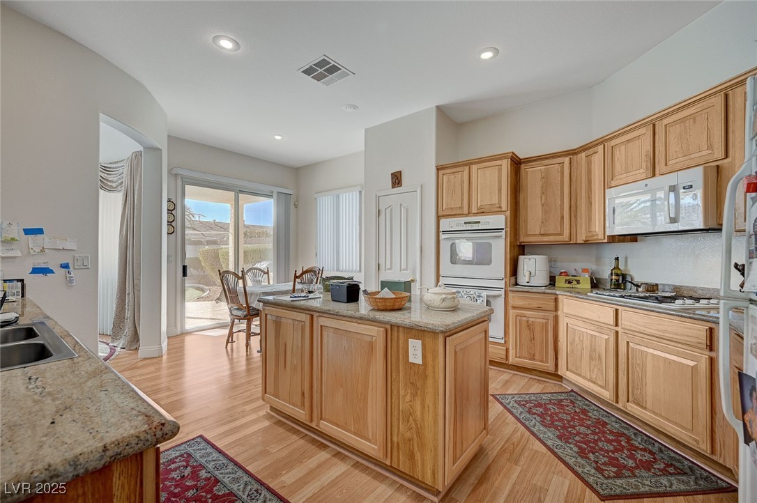 9843 Wonderful Day Drive Property Photo 16
