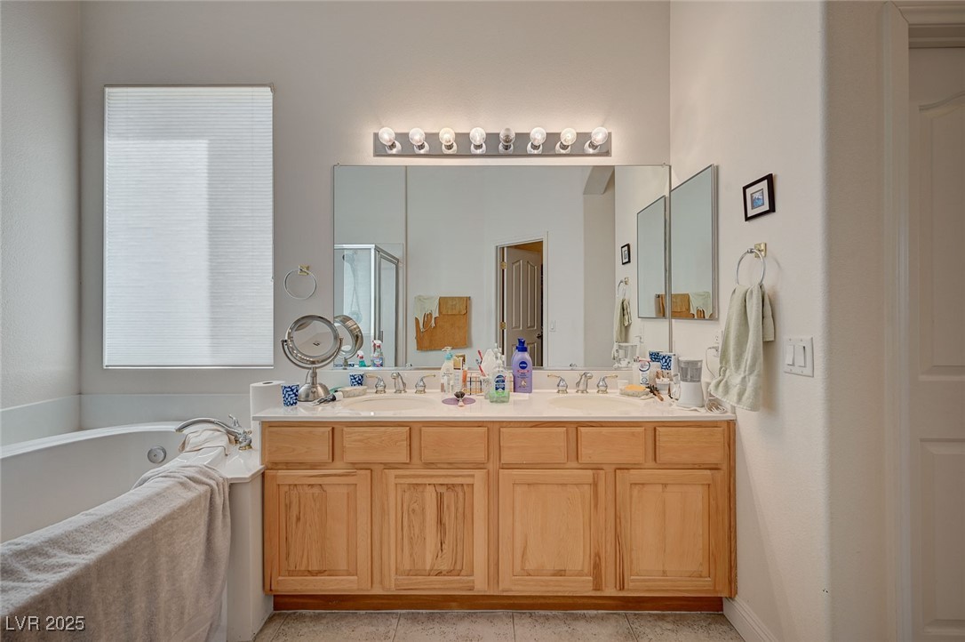 9843 Wonderful Day Drive Property Photo 45