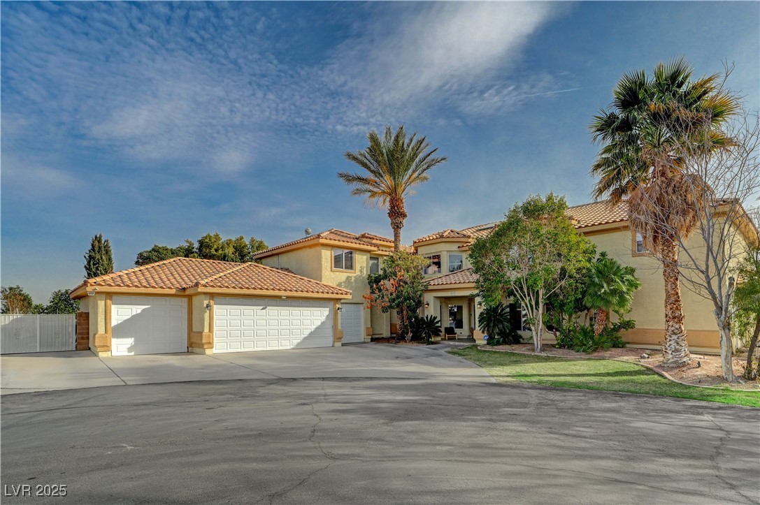 8870 South Tenaya Way Property Photo 1