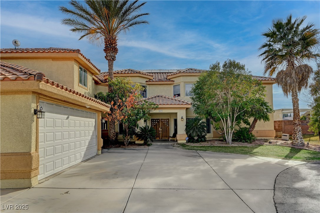 8870 South Tenaya Way Property Photo 2