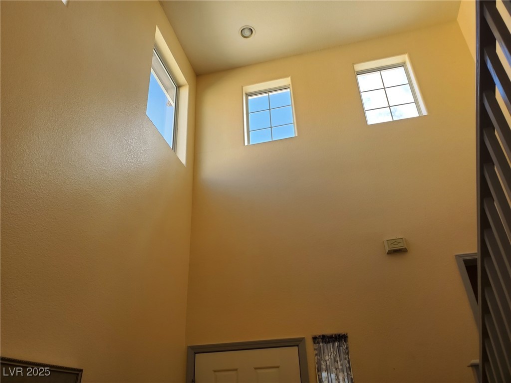 9022 Sosa Creek Avenue Property Photo 6