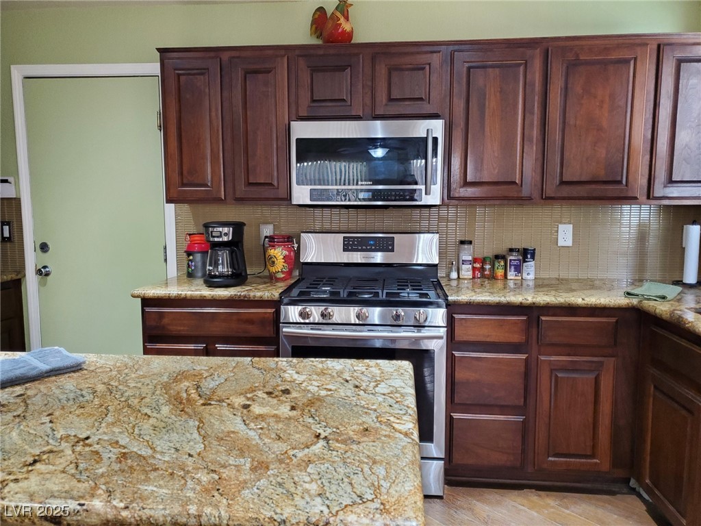 9022 Sosa Creek Avenue Property Photo 15