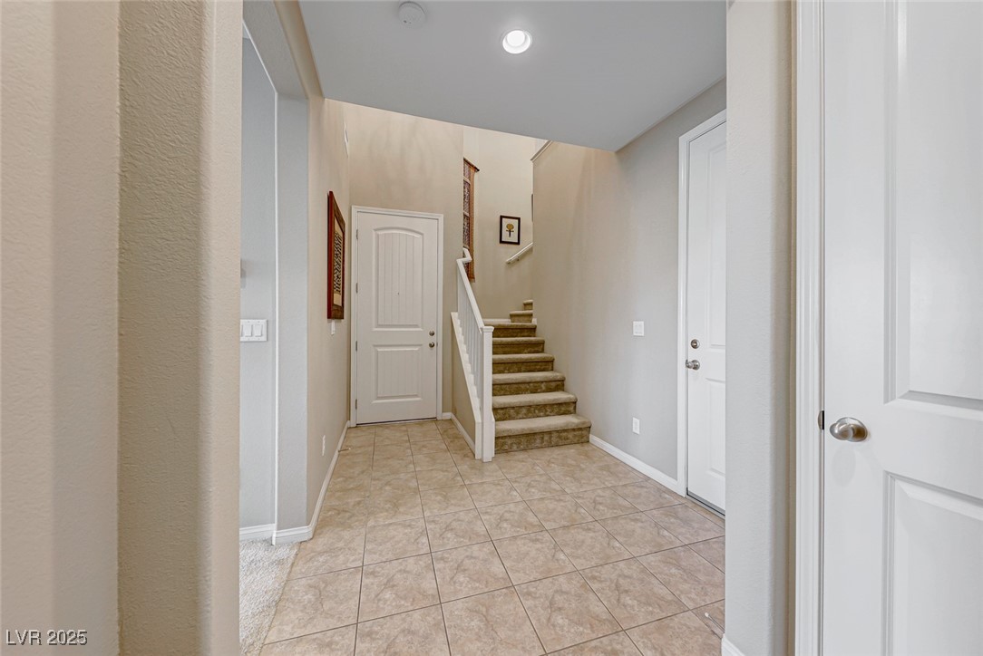 176 Kimberlite Drive Property Photo 6