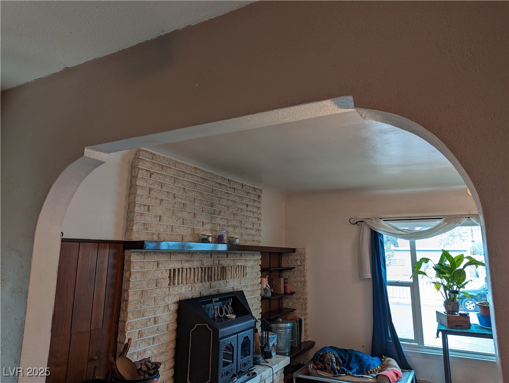 561 Main Property Photo 14