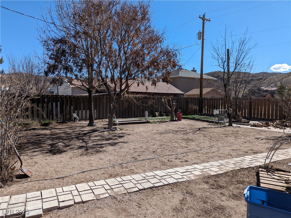 561 Main Property Photo 26
