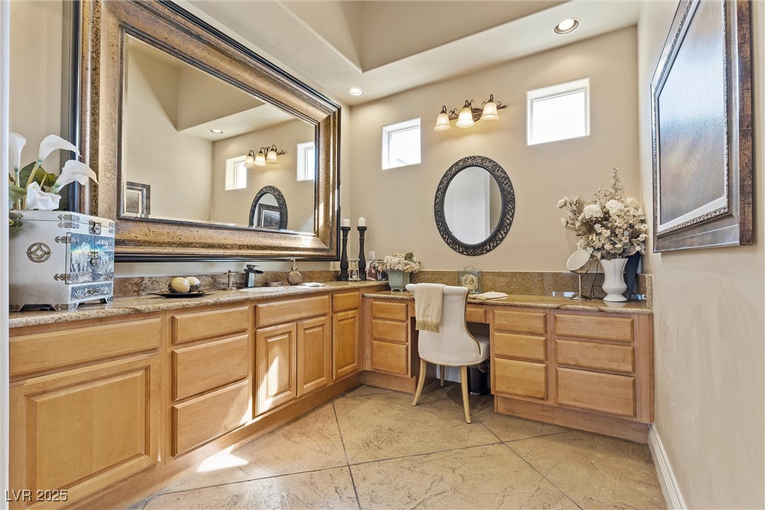 670 Du Fort Avenue Property Photo 34