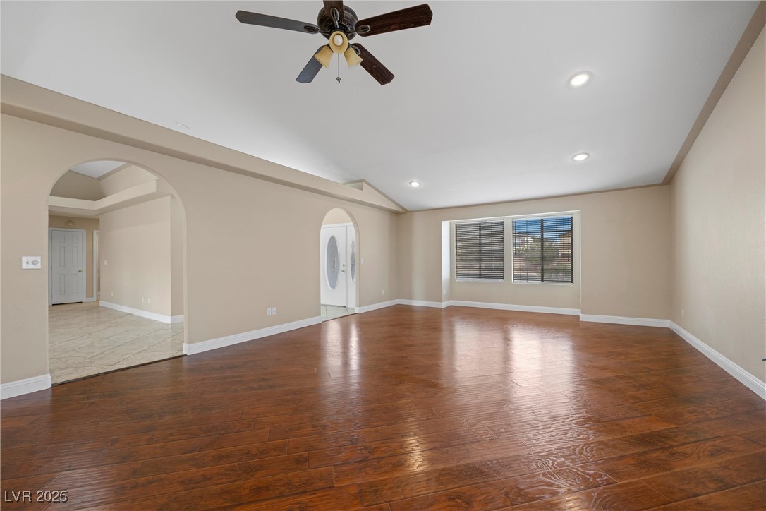 8605 West Cougar Avenue Property Photo 31