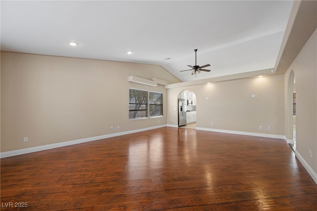 8605 West Cougar Avenue Property Photo 32