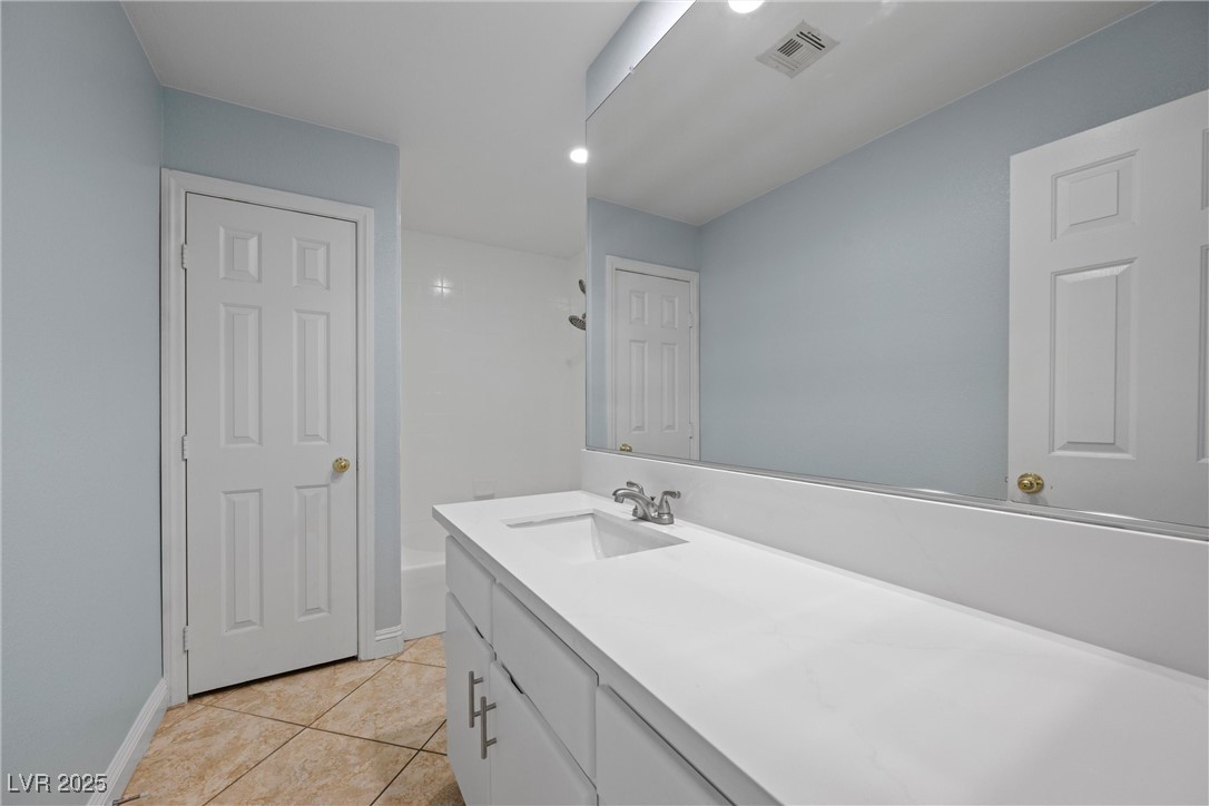8605 West Cougar Avenue Property Photo 43