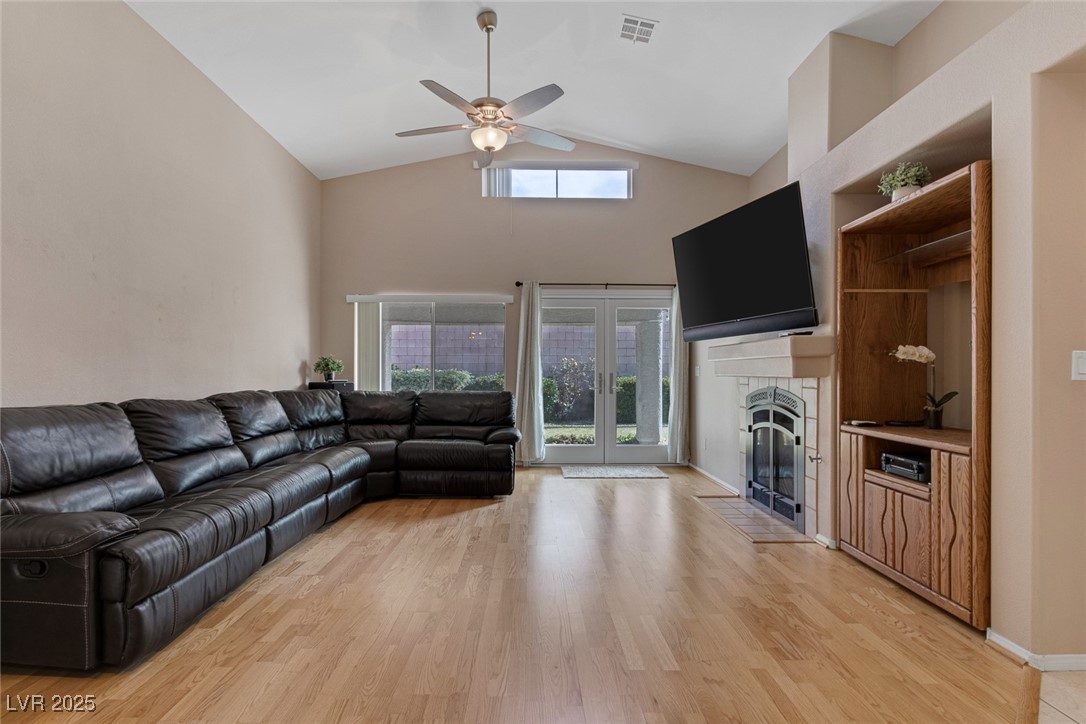 830 Roaring Falls Avenue Property Photo 21