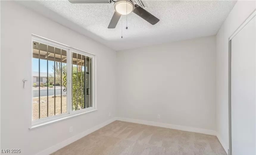 3904 Stormcrest Drive Property Photo 13