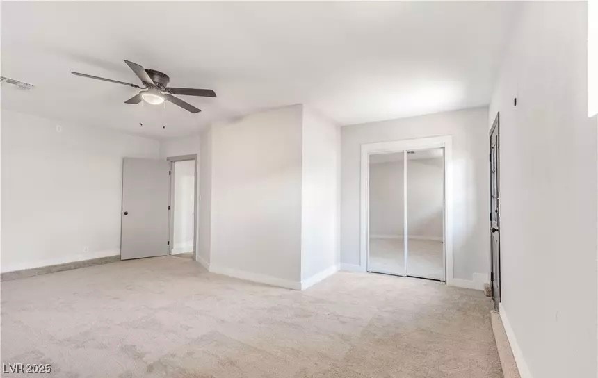 3904 Stormcrest Drive Property Photo 16