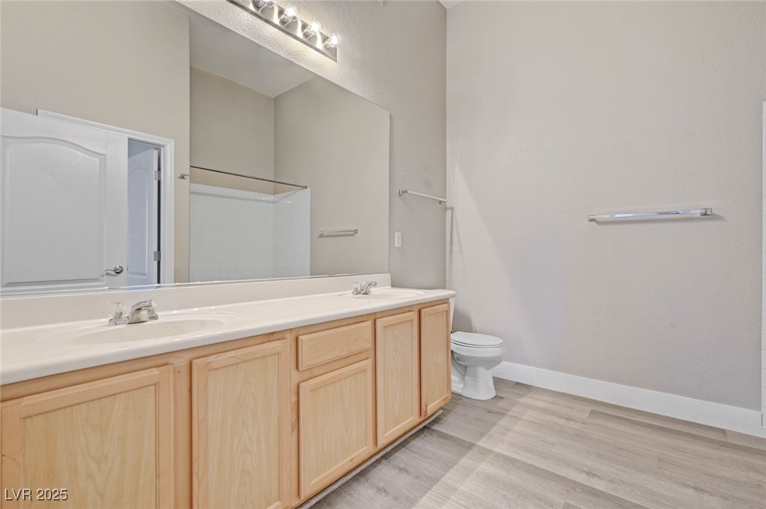 3574 Desert Cliff Street 203 Property Photo 36
