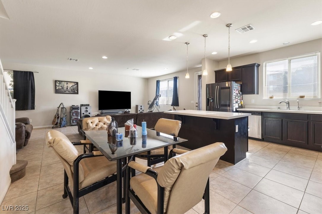 9661 Canyon Landing Avenue Property Photo 10