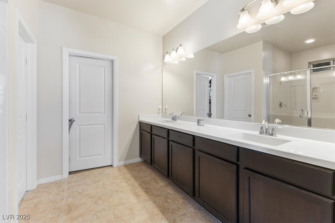 9661 Canyon Landing Avenue Property Photo 23