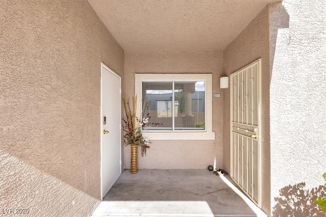 2152 Quarry Ridge Street 106 Property Photo 2