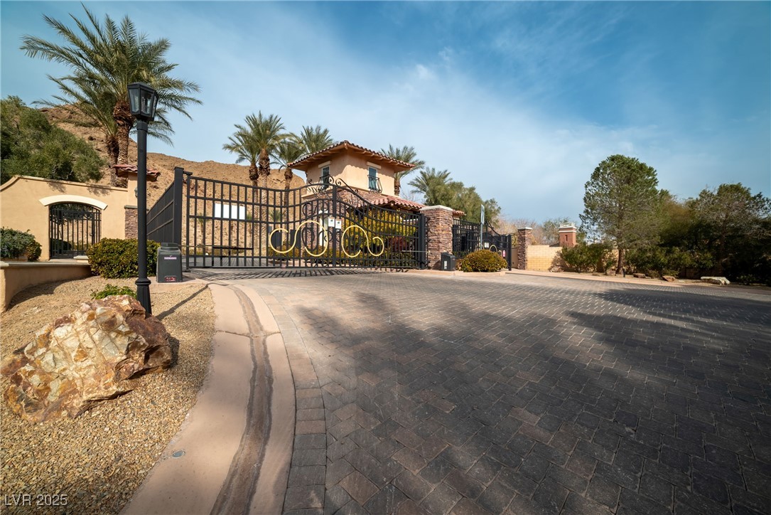 24 Cerchio Alto Property Photo 36