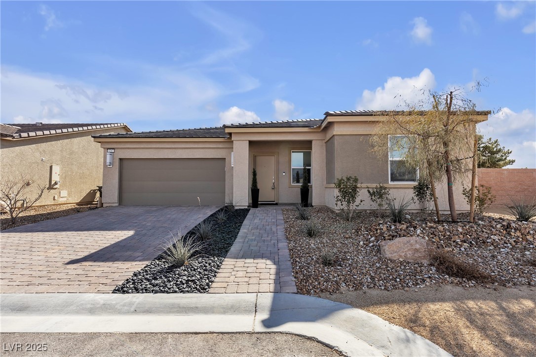 4267 East Highvale Court Property Photo 1