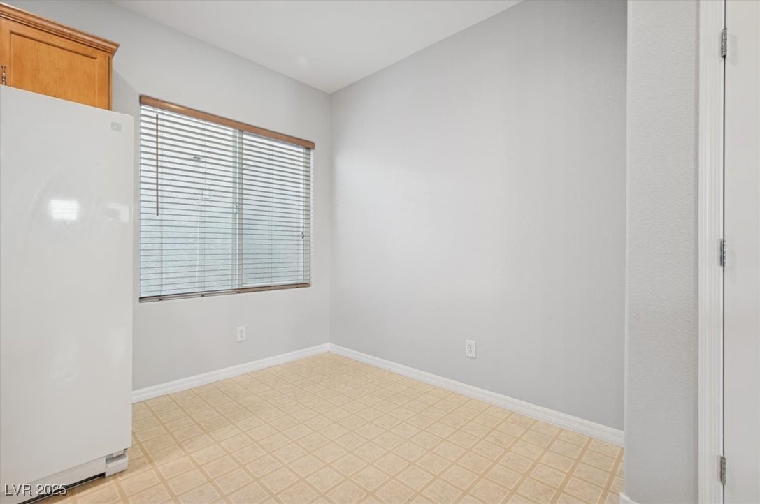 2839 Strathallan Avenue Property Photo 19