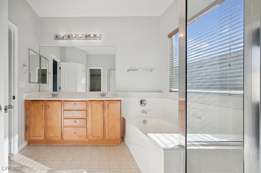 2839 Strathallan Avenue Property Photo 33