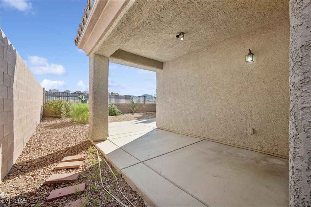 2839 Strathallan Avenue Property Photo 41