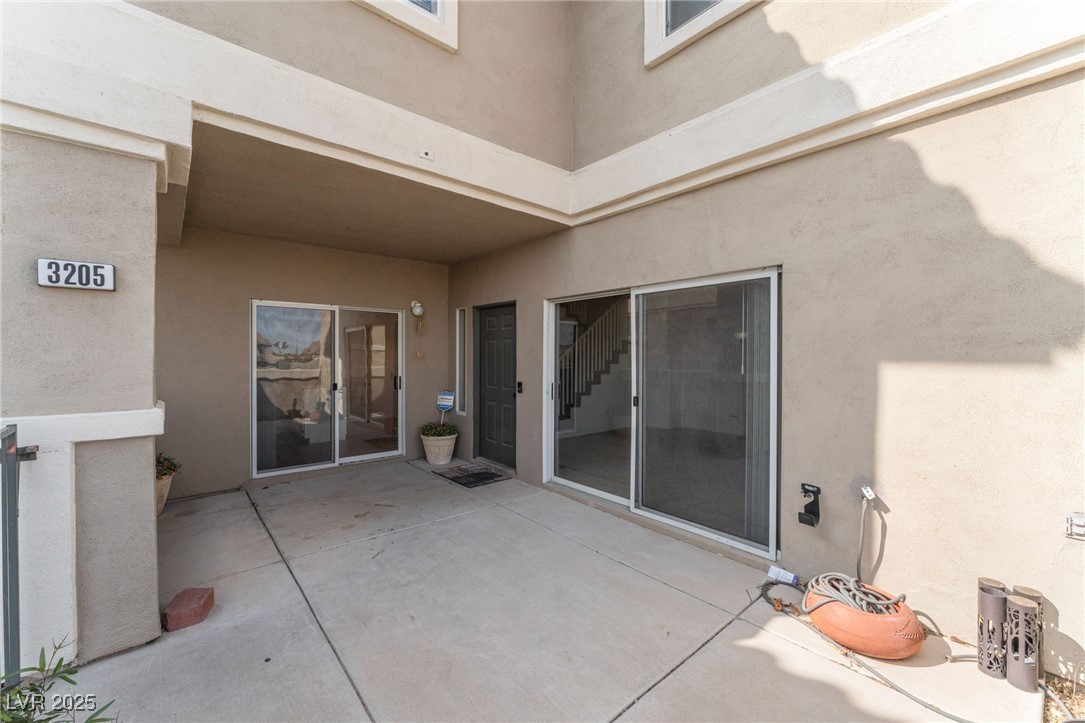 3205 Mystic Ridge Court - Property Photo 4