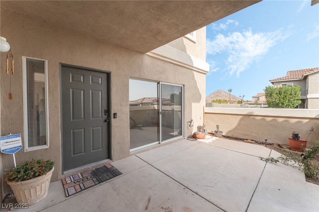 3205 Mystic Ridge Court - Property Photo 5