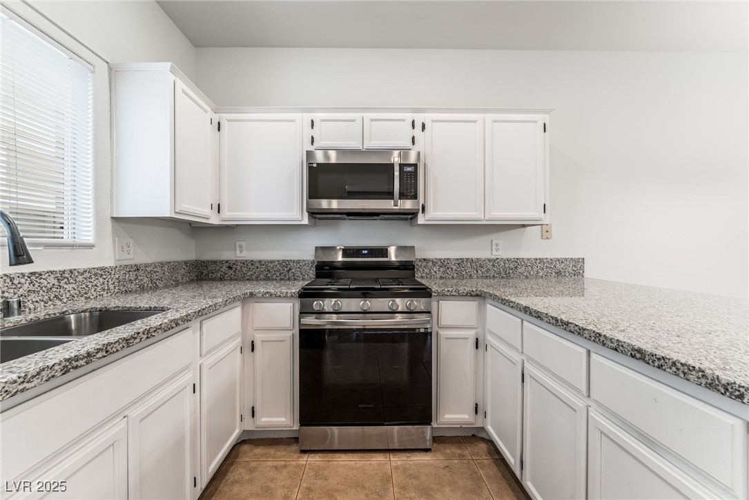 3205 Mystic Ridge Court - Property Photo 16