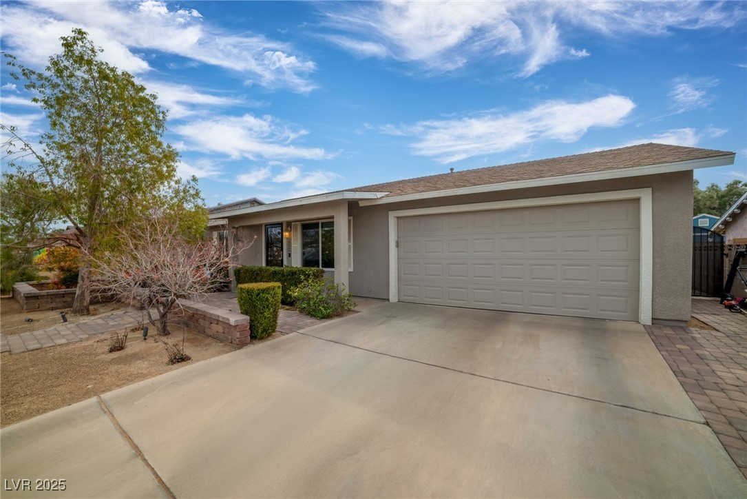 250 Tonalea Avenue Property Photo 3