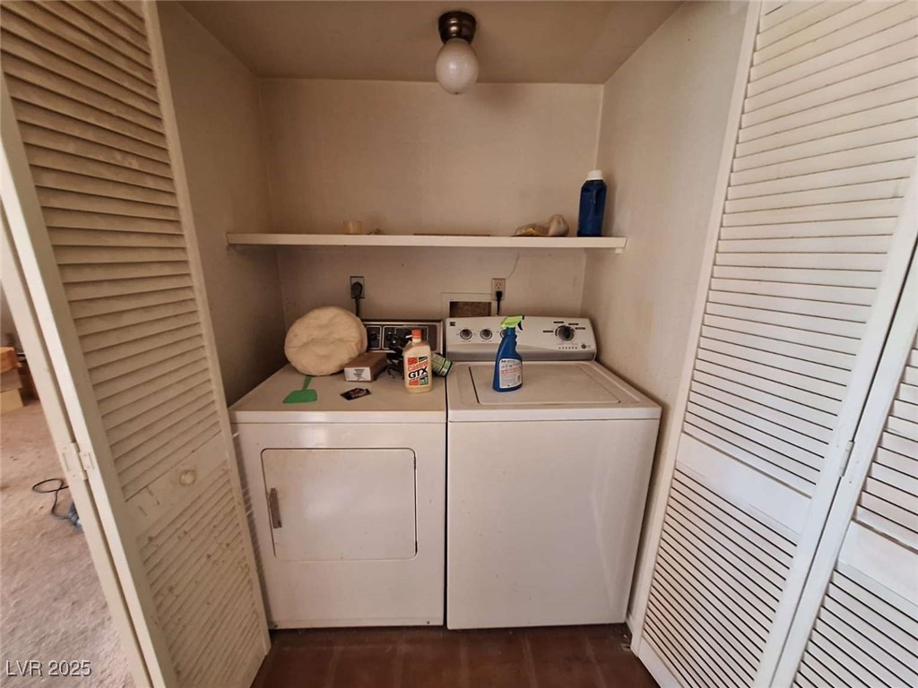 671 Bourbon Street H2 Property Photo 12