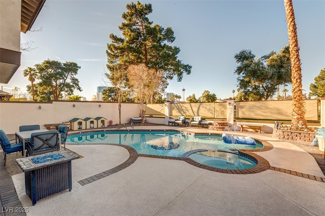 Property Photo 12