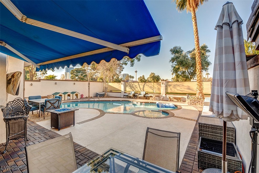 Property Photo 13