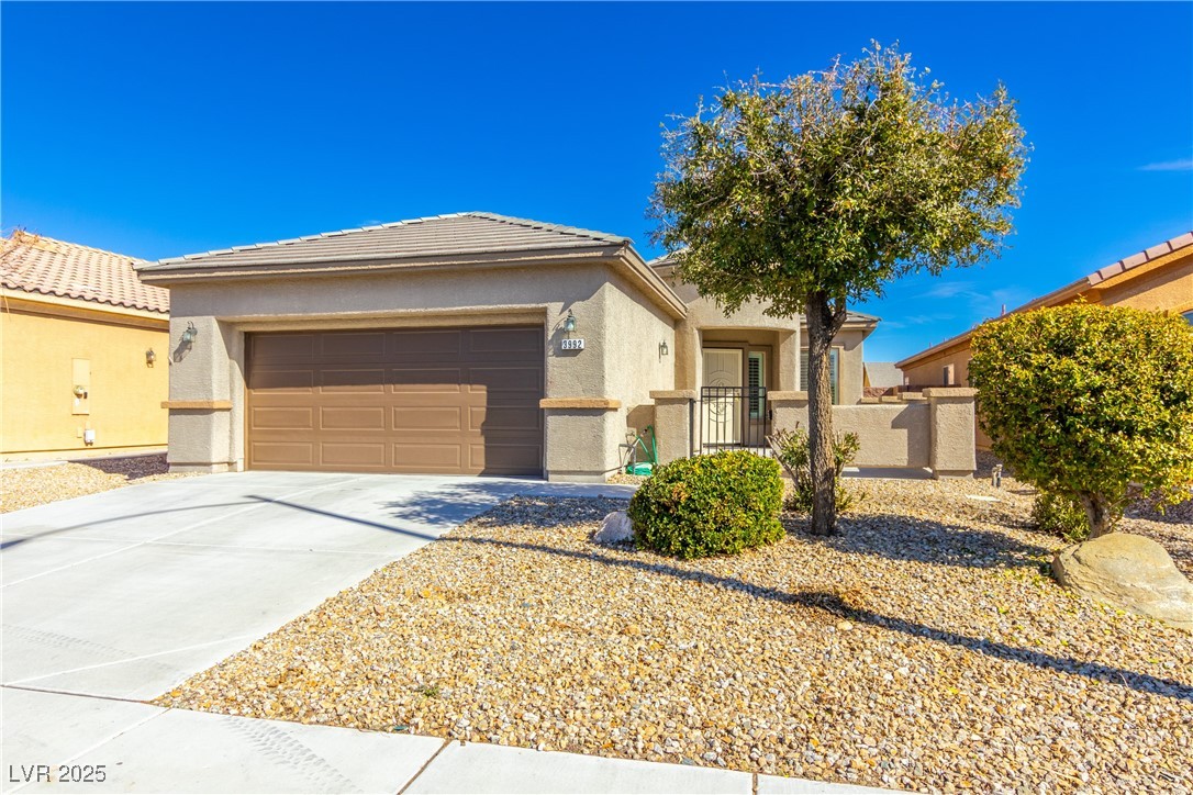 3992 Welsh Pony Street Property Photo 2