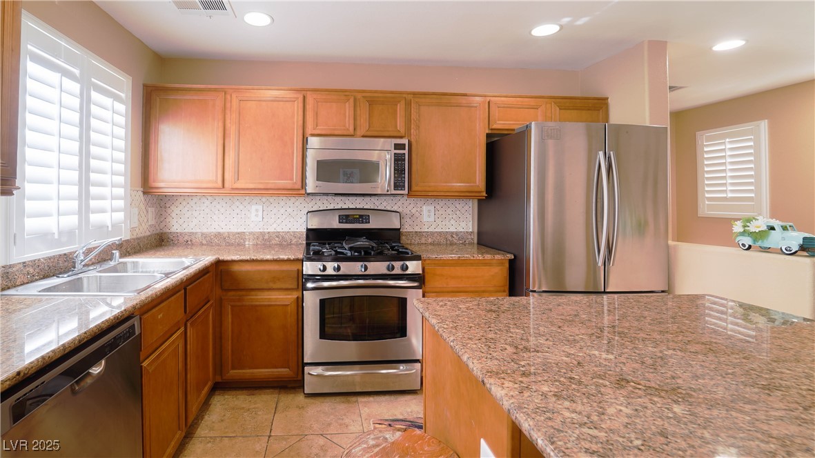 1300 Sand Castle Avenue Property Photo 7
