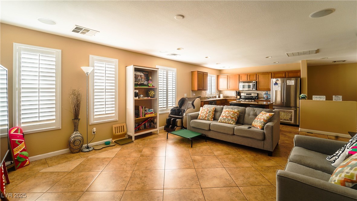 1300 Sand Castle Avenue Property Photo 11