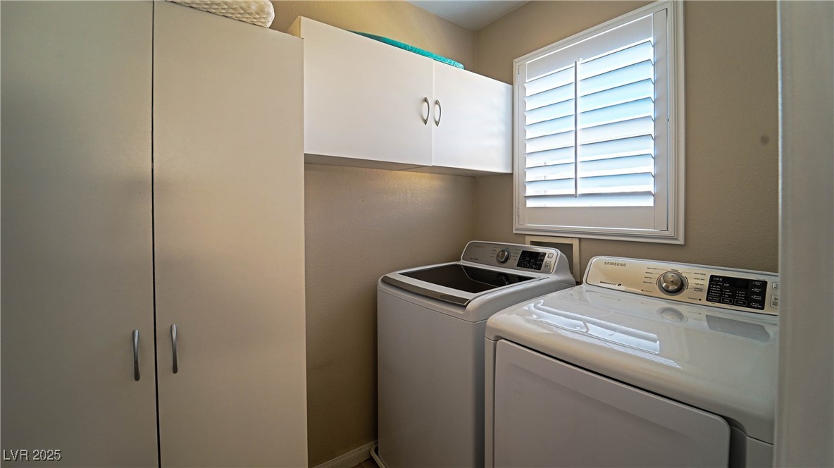 1300 Sand Castle Avenue Property Photo 16