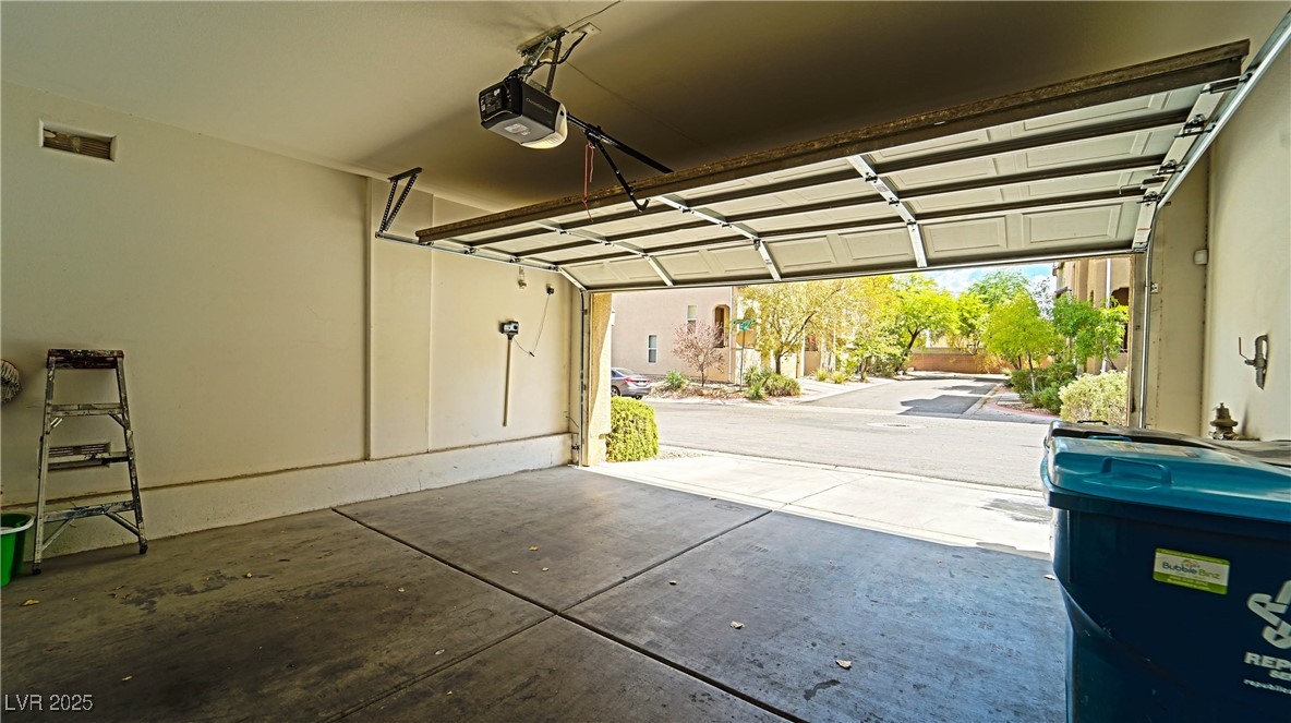 1300 Sand Castle Avenue Property Photo 25