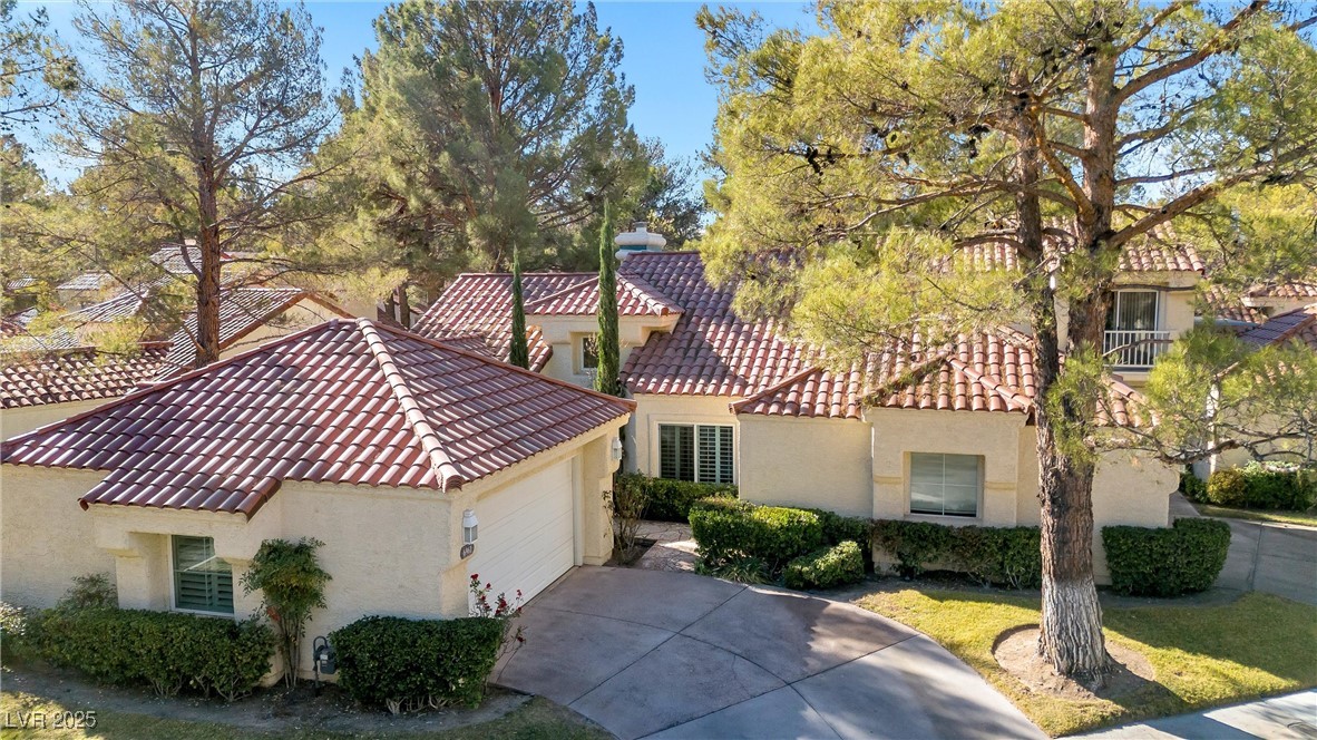 6961 Emerald Springs Lane Property Photo 29