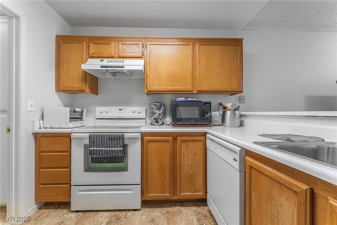 1800 Edmond Street 108 Property Photo 13